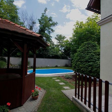 Szepkilatas Vendeghaz Villa Balatonfuzfo Exterior photo